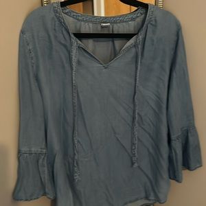 Light weight denim top with flare sleeve